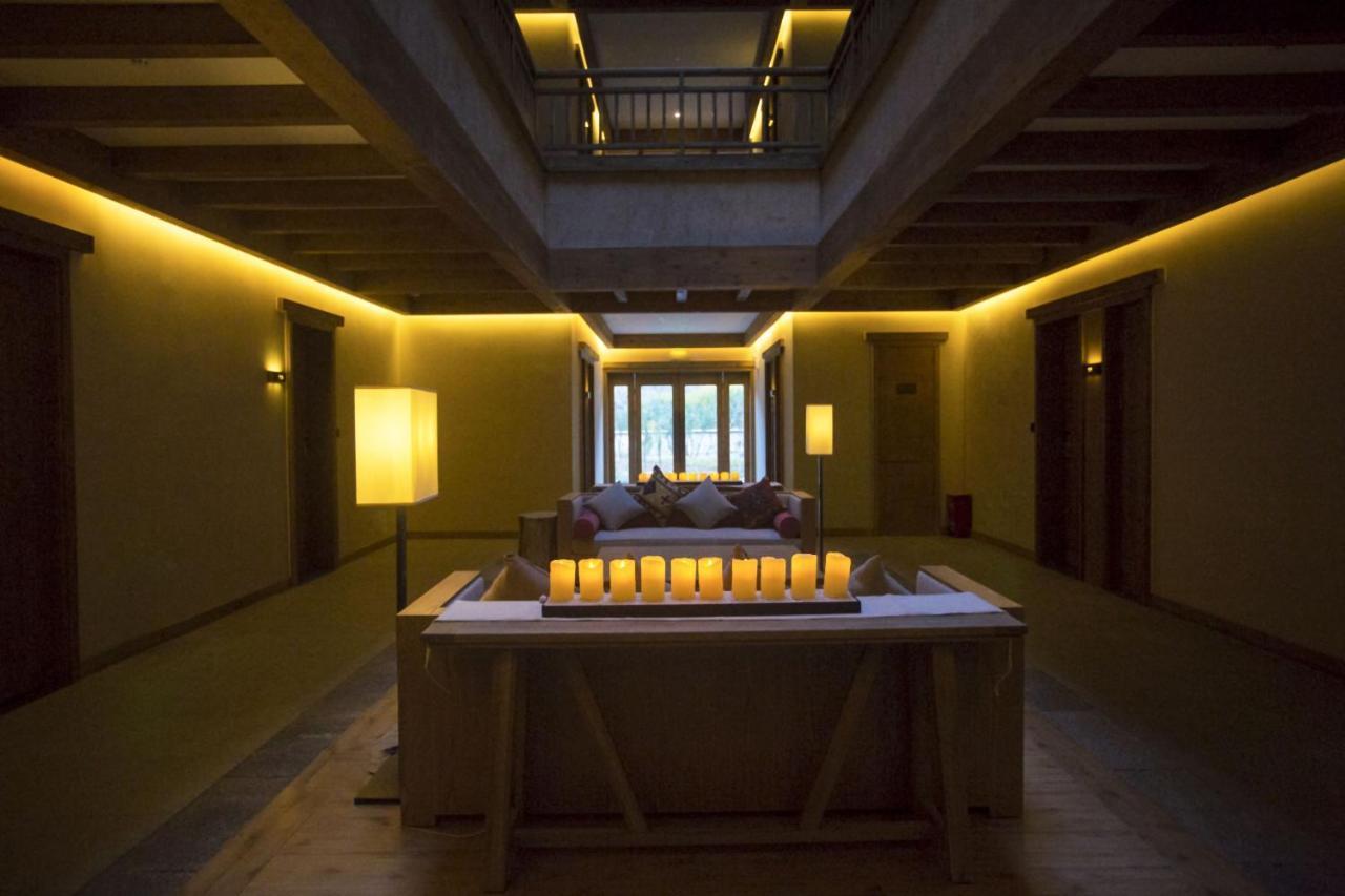 Lux* Tea Horse Road Benzilan Otel Dış mekan fotoğraf