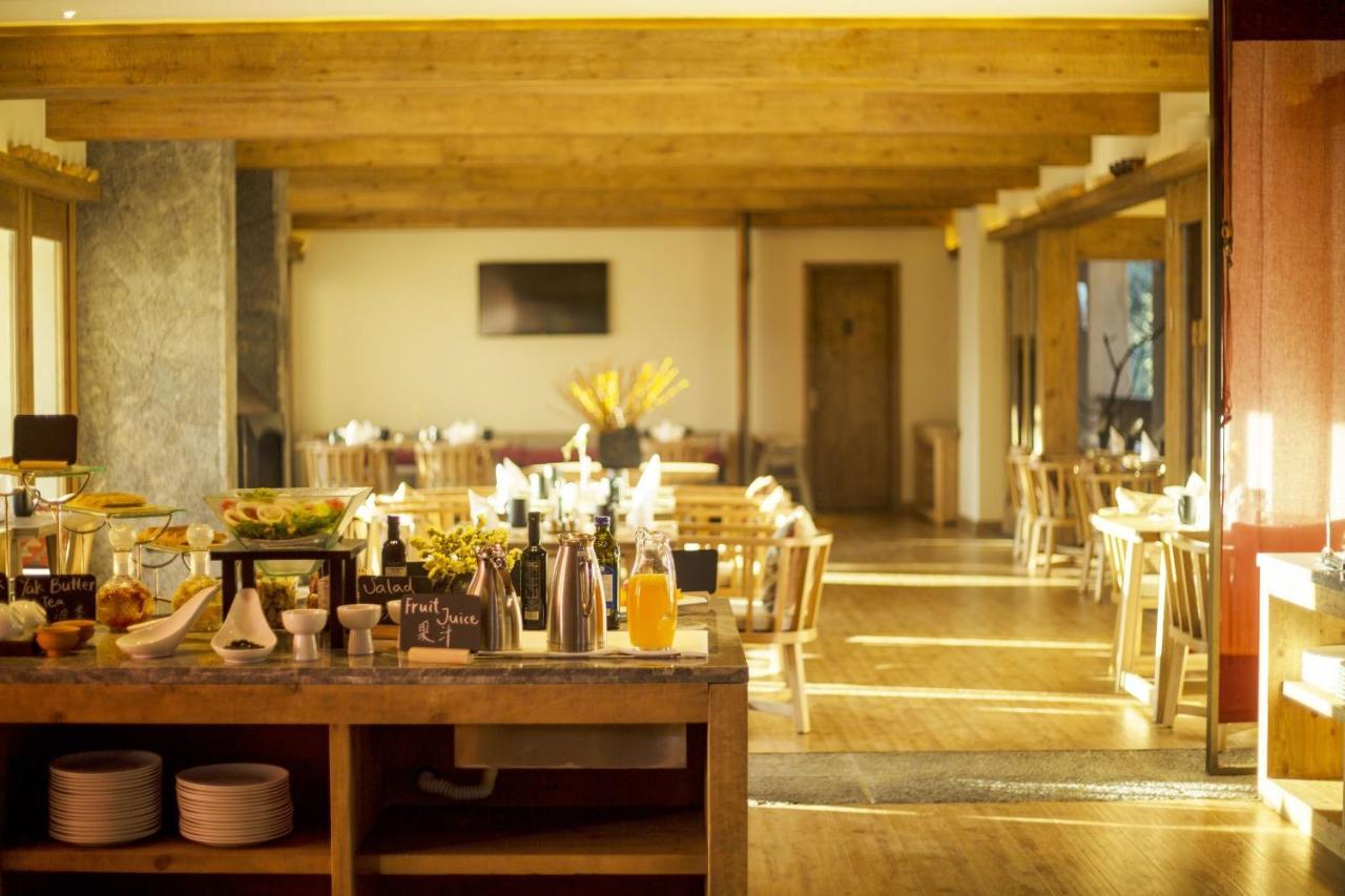 Lux* Tea Horse Road Benzilan Otel Dış mekan fotoğraf