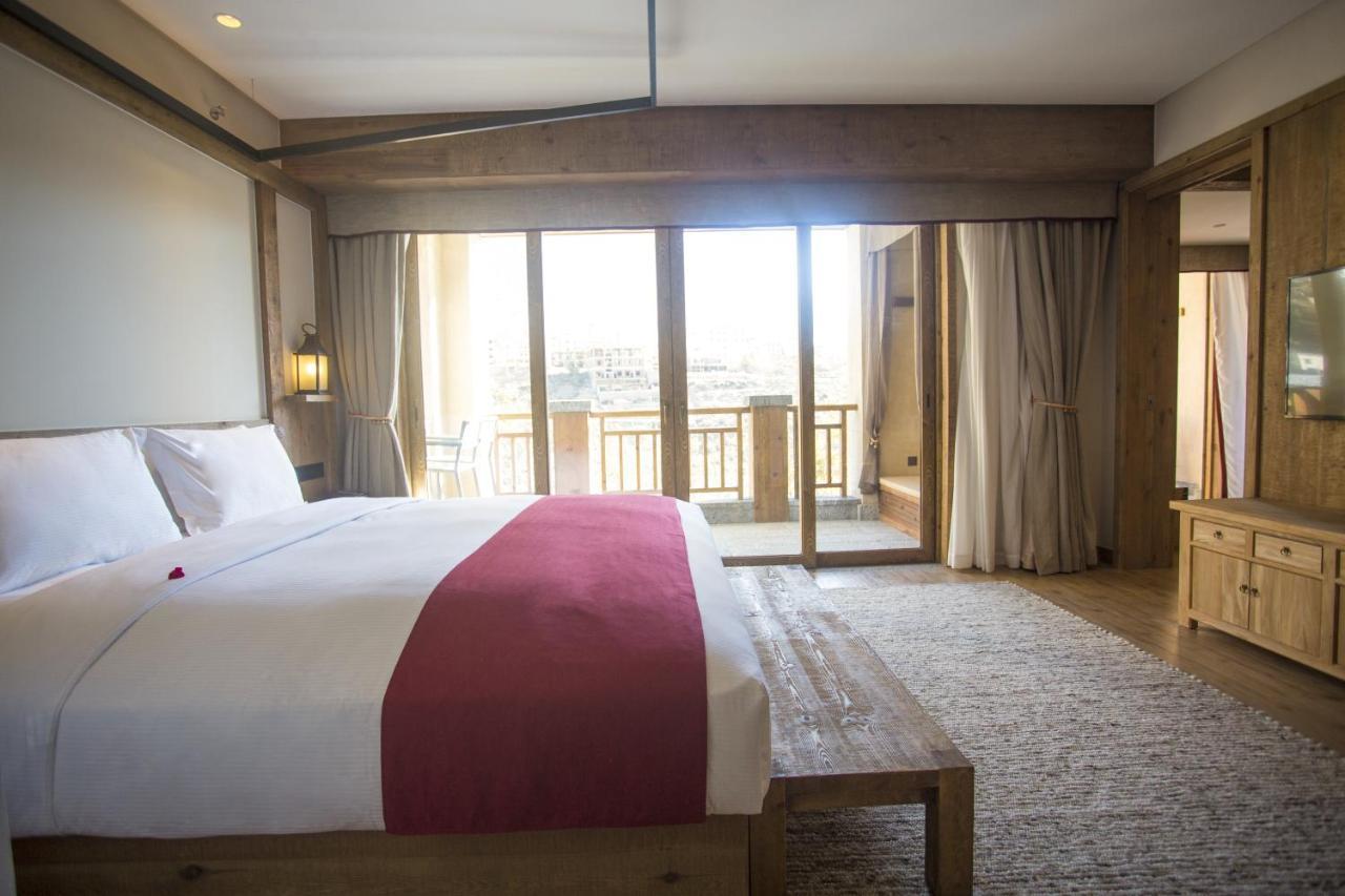 Lux* Tea Horse Road Benzilan Otel Dış mekan fotoğraf